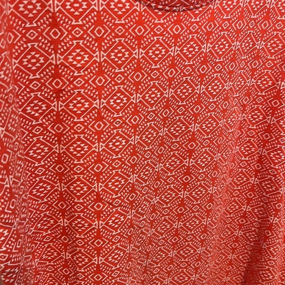 Old navy orange Aztec tank size L - Picture 3 of 5